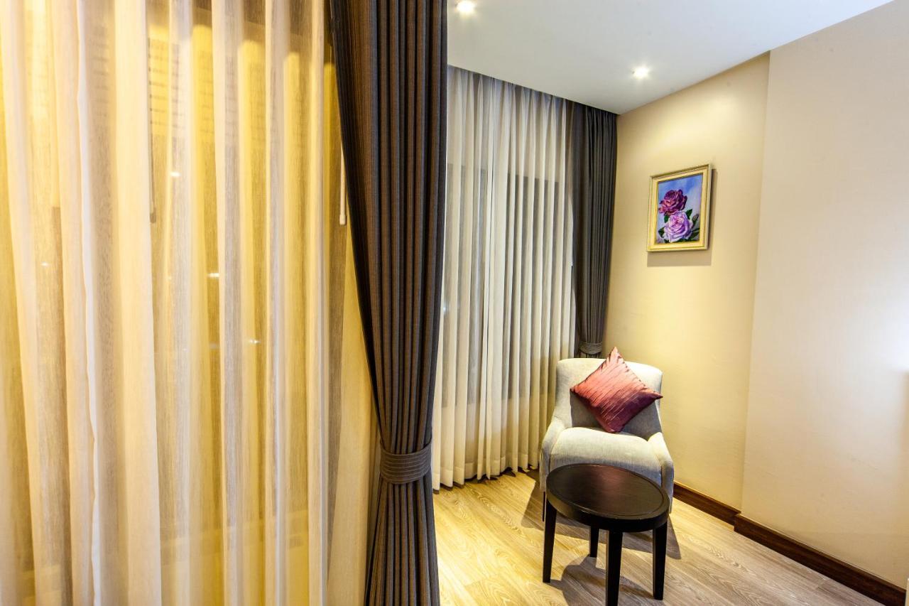 Rung Aroon Hotel By Le Siri Chiang Mai Esterno foto