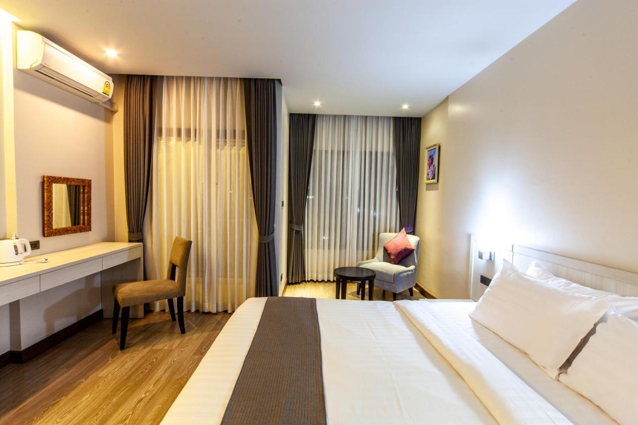 Rung Aroon Hotel By Le Siri Chiang Mai Esterno foto